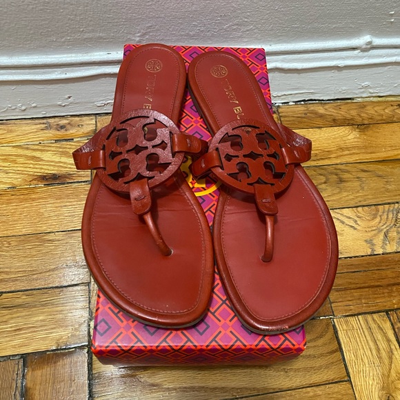 Red - Picture 2 of 2